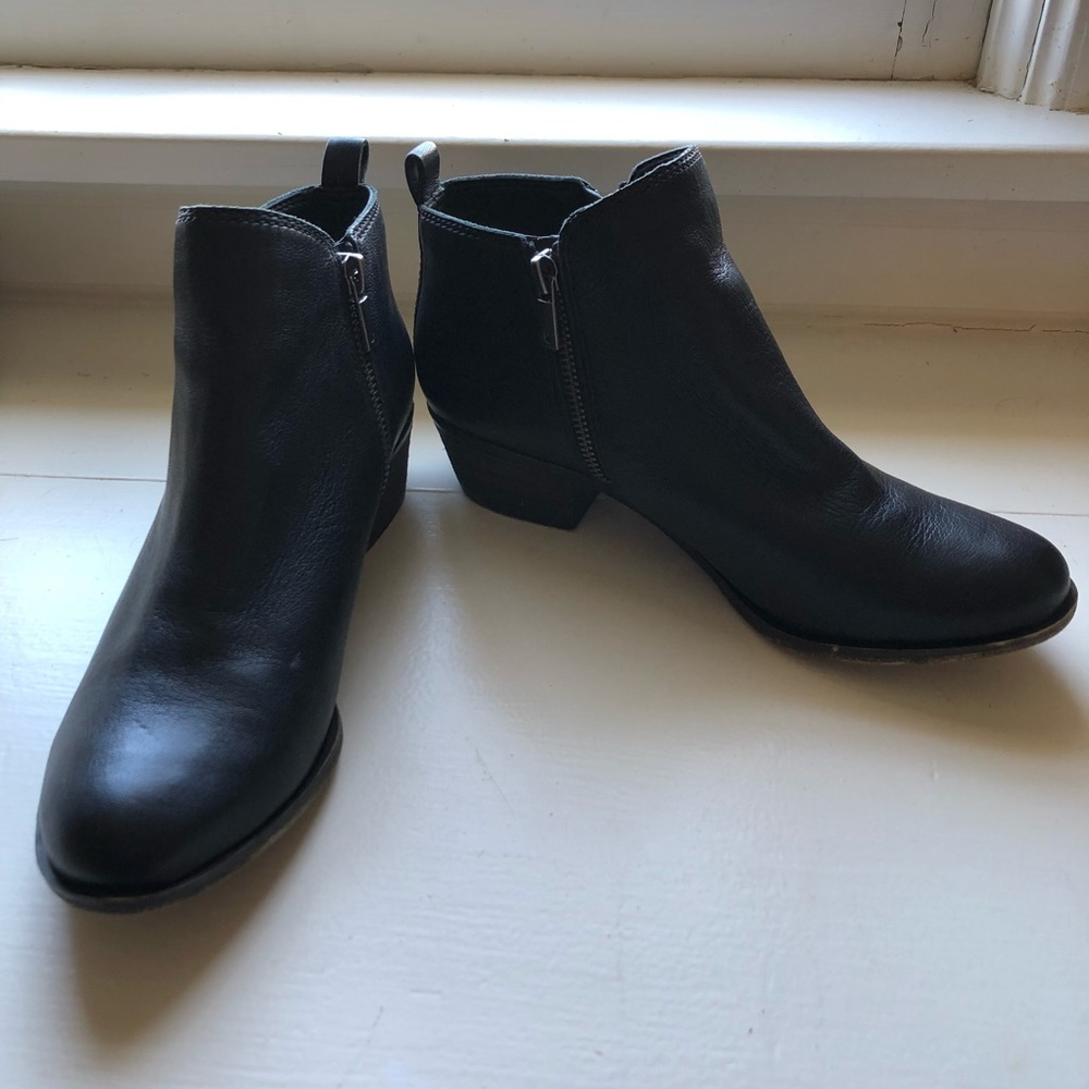 Lucky Brand Basel Leather zip ankle boots